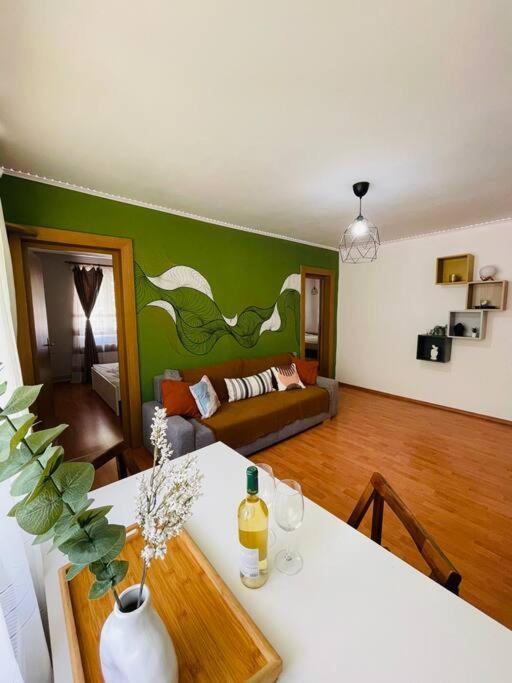 Appartamento Chic Retreat Timisoara Esterno foto