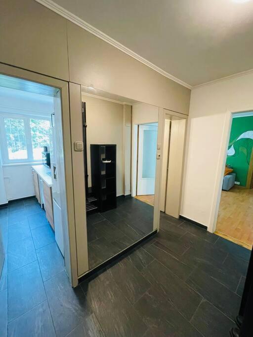 Appartamento Chic Retreat Timisoara Esterno foto